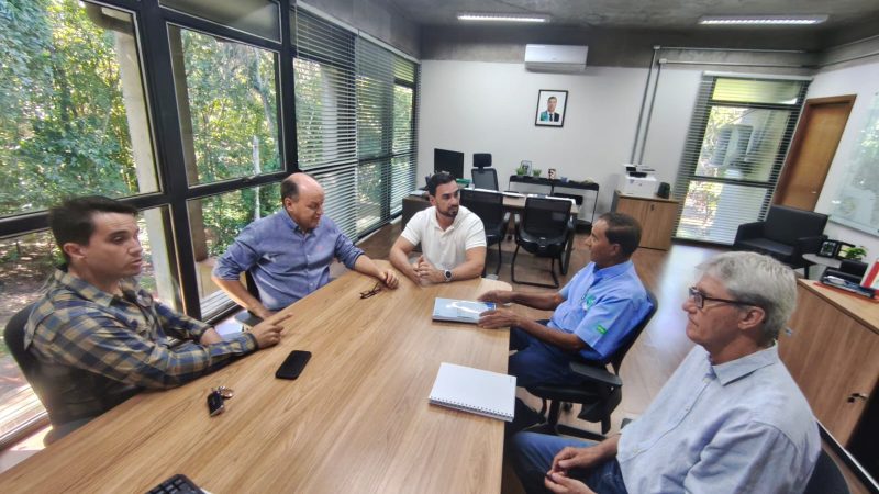 Mochi participa de reunião para tratar da recuperação emergencial da MS-213 em Sonora