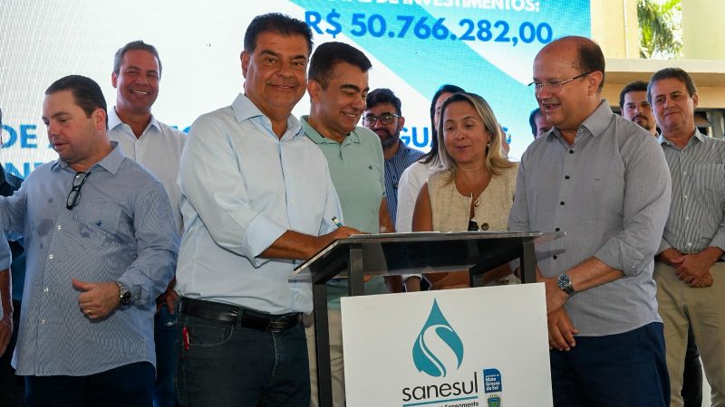 A convite de Marçal Filho, senador Nelsinho Trad acompanha anúncio de investimentos para levar água potável às aldeias de Dourados
