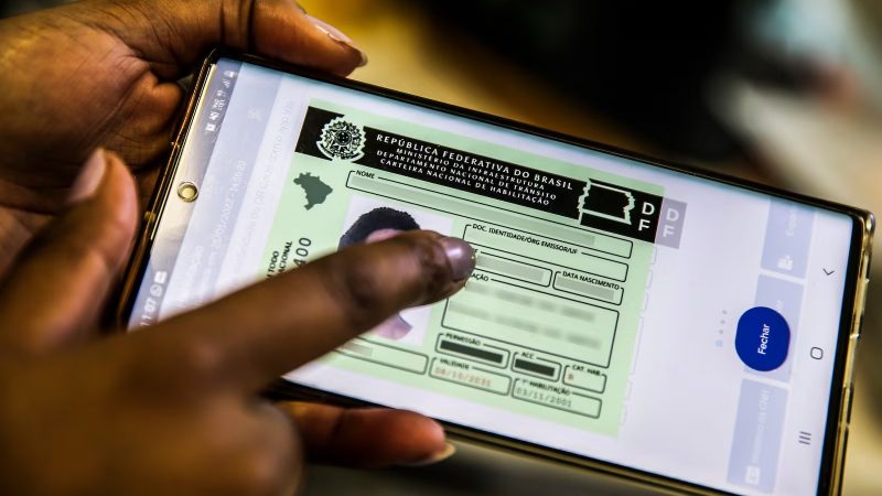 Renovação automática da CNH beneficia cerca de 46 mil motoristas por dia