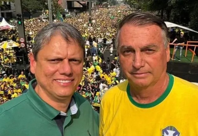 Tarcísio visita Bolsonaro pela primeira vez nesta quinta-feira (29)