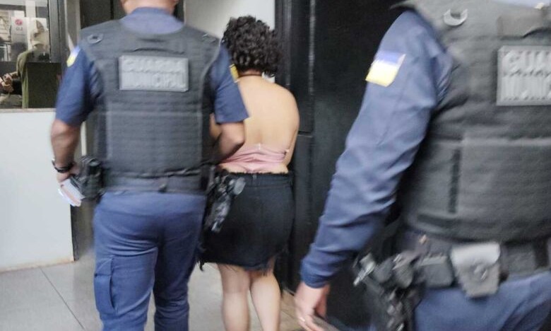 Justiça decreta prisão preventiva de mãe e padrasto que espancaram bebê