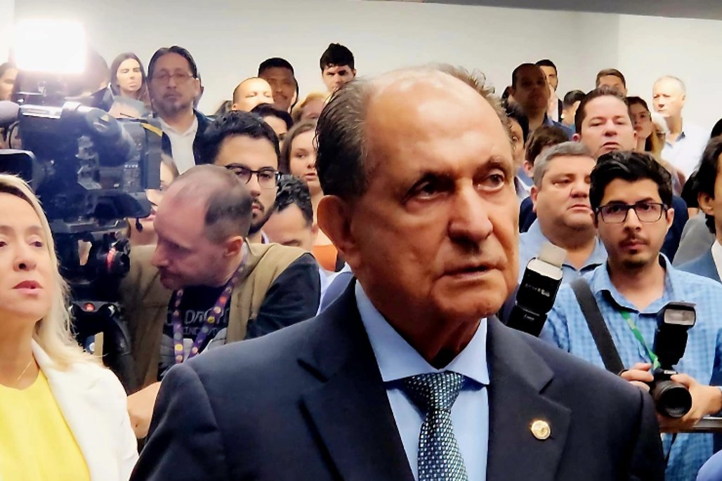 Zé Teixeira abre ano legislativo e renova compromisso com municipalismo