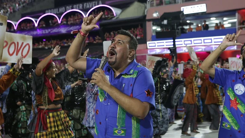Personalidades reagem a desfile que zombou de evangélicos