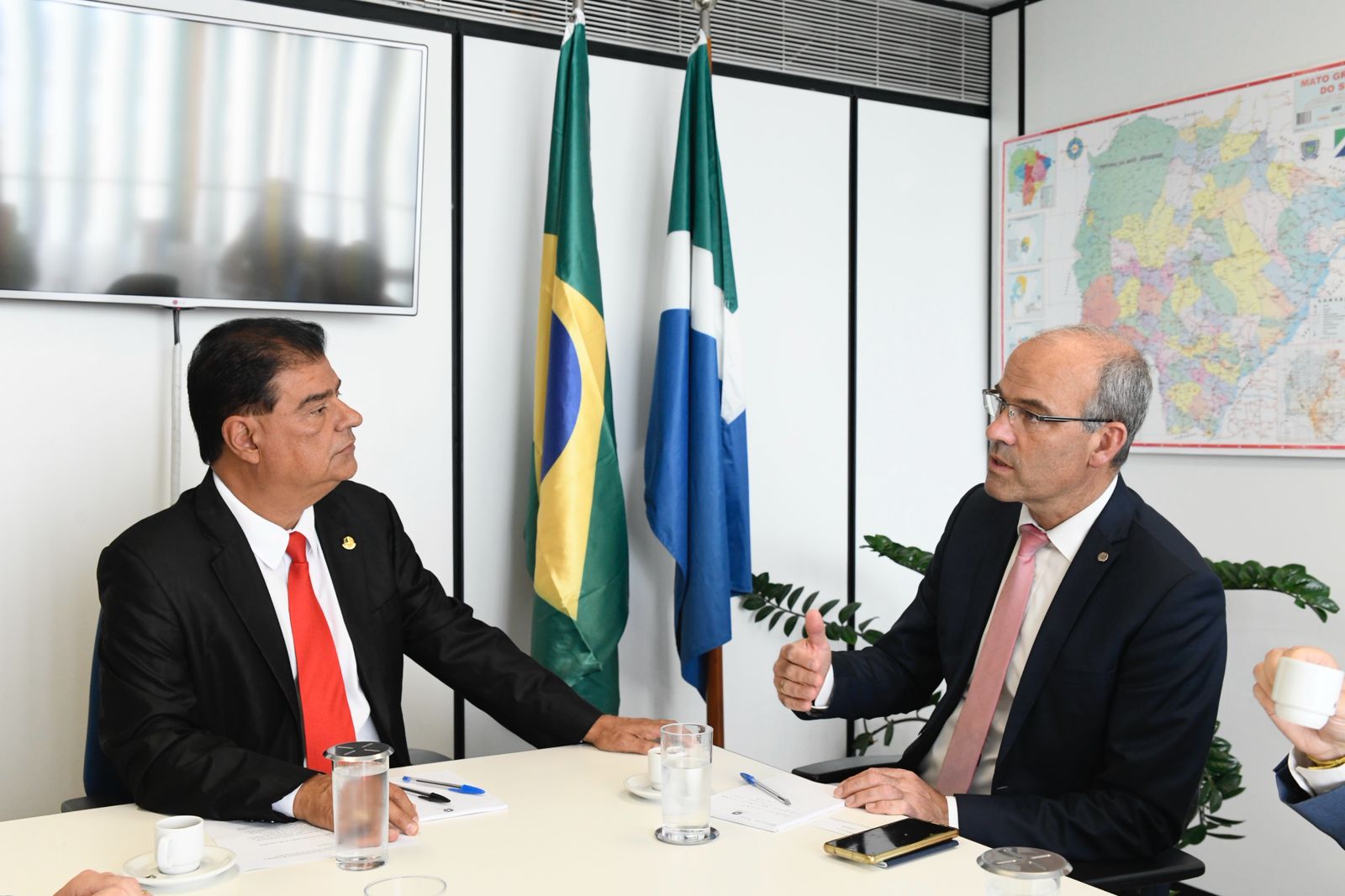 Senador Nelsinho Trad antecipa retorno à Brasília e amplia diálogo com Alemanha sobre acordo Mercosul–UE