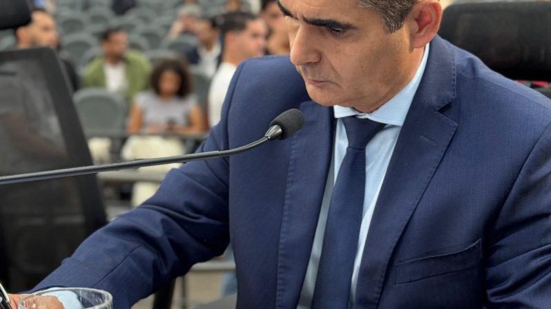 Herculano Borges vota pela manutenção do veto à Taxa do Lixo e defende equilíbrio fiscal e social