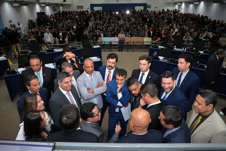 Marquinhos Trad relembra alerta feito em novembro e reforça ilegalidade no aumento do IPTU após veto da prefeita
