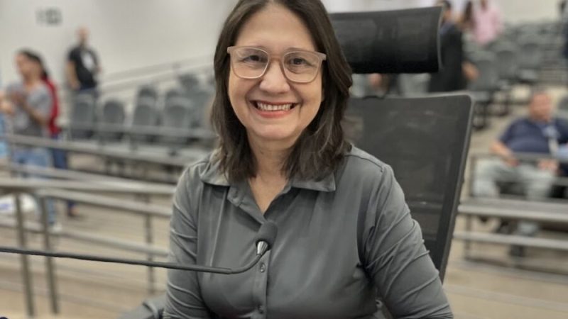 Luiza Ribeiro protocola primeiro projeto de 2026 e propõe ampliar cotas para negros e indígenas em concursos municipais e seleção simplificada