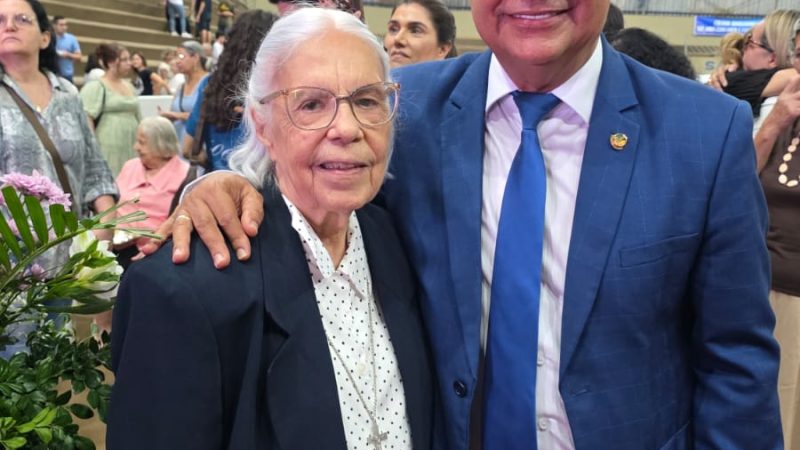 Colégio Auxiliadora celebra 100 anos com presença do senador Nelsinho Trad