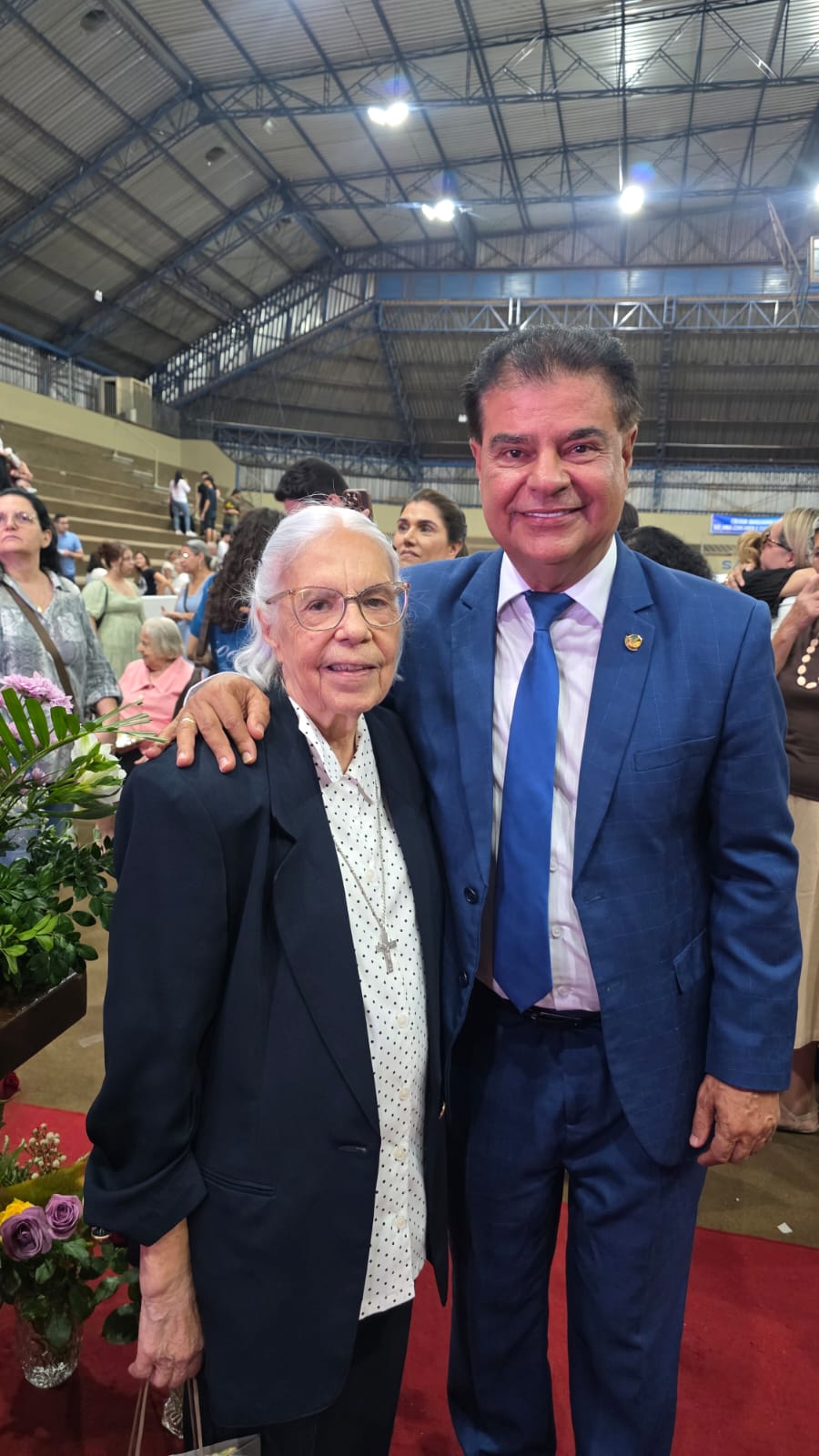 Colégio Auxiliadora celebra 100 anos com presença do senador Nelsinho Trad
