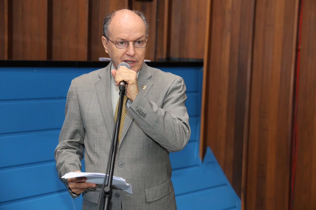 Mochi propõe declaração de Utilidade Pública do Clube FUT 50, de Coxim