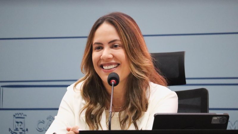 Vereadora Ana realiza Sessão Solene em homenagem ao Dia Internacional da Mulher