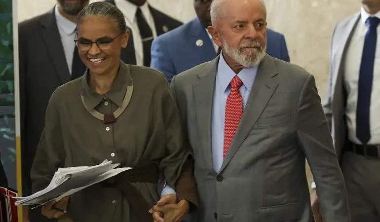 COP15: Câmara aprova projetos de Landmark que concedem título de Visitante Ilustre a Lula e Marina Silva