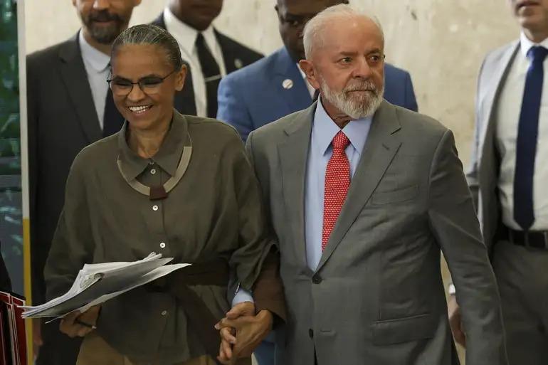 COP15: Câmara aprova projetos de Landmark que concedem título de Visitante Ilustre a Lula e Marina Silva