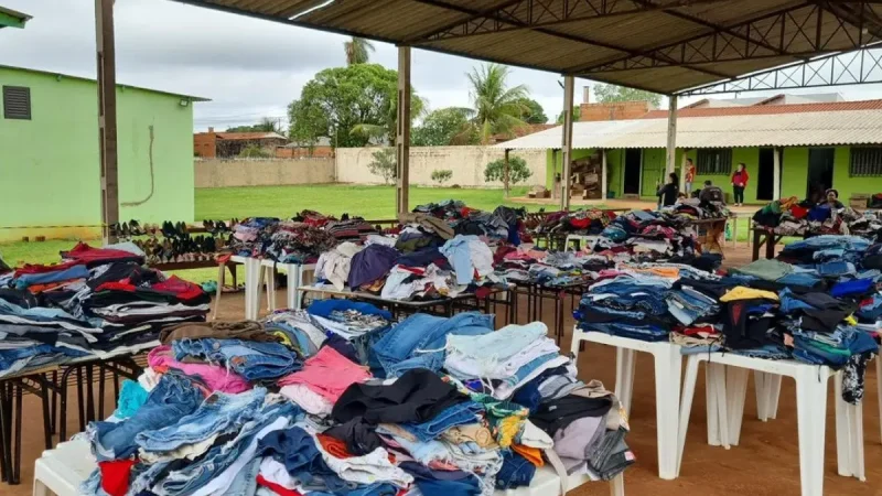 Bazar do Dia da Mulher em Campo Grande (MS) tem peças por R$ 3.