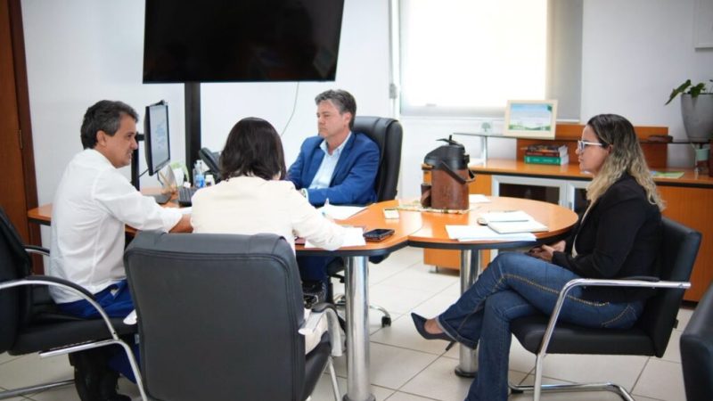 Landmark articula regulamentação do Selo da Agricultura Familiar e debate apoio a feirantes de Campo Grande