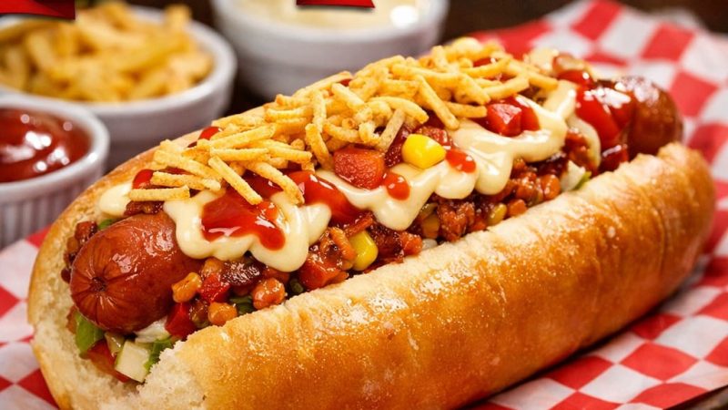 Sabor e Tradição: Conheça os Hot Dogs Irresistíveis do Lanche da Morena