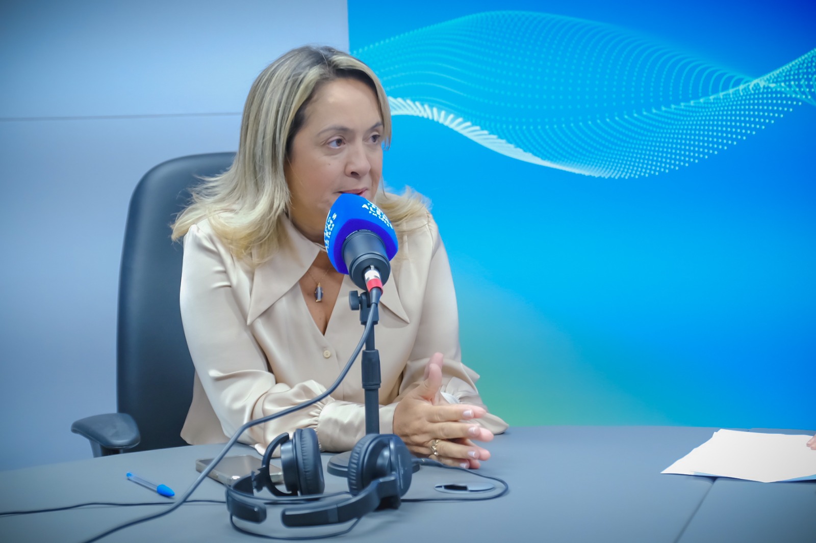 De volta ao rádio, Lia Nogueira marca retorno à comunicação com o “Sabadão com Bichão”