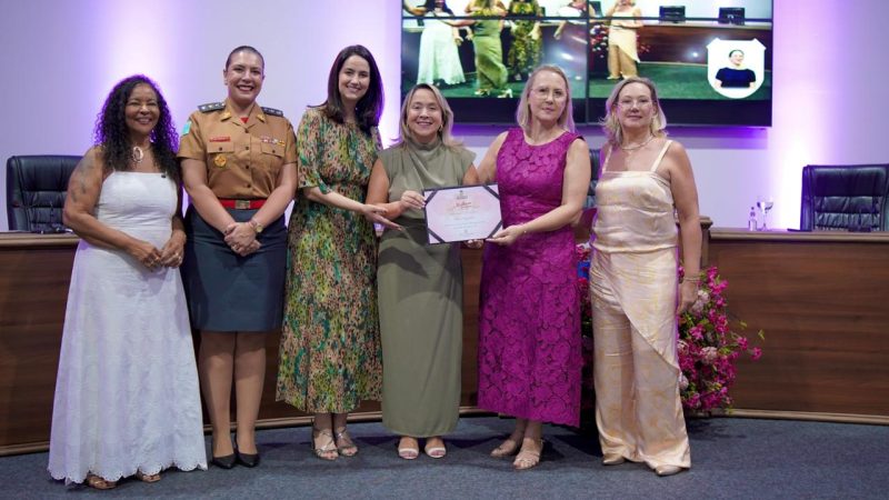 Câmara Municipal de Dourados presta homenagem a Lia Nogueira em sessão solene