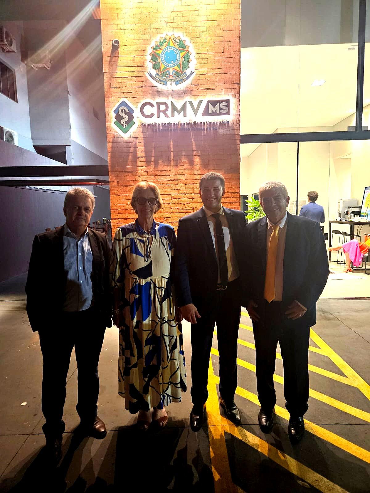 Vereador Veterinário Francisco participa da inauguração da nova sede do CRMV em Dourados