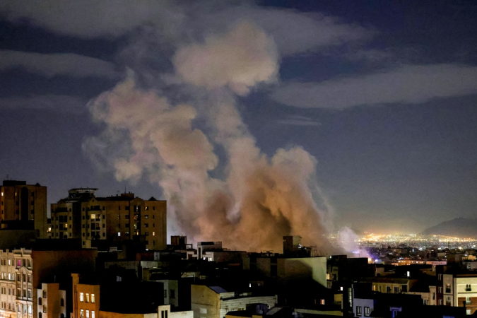 Teerã registra novas explosões em meio à escalada do conflito com EUA e Israel