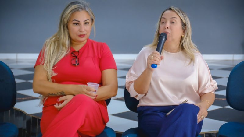 Entre histórias de recomeço, Lia Nogueira entrega emenda a projeto que resgata vidas