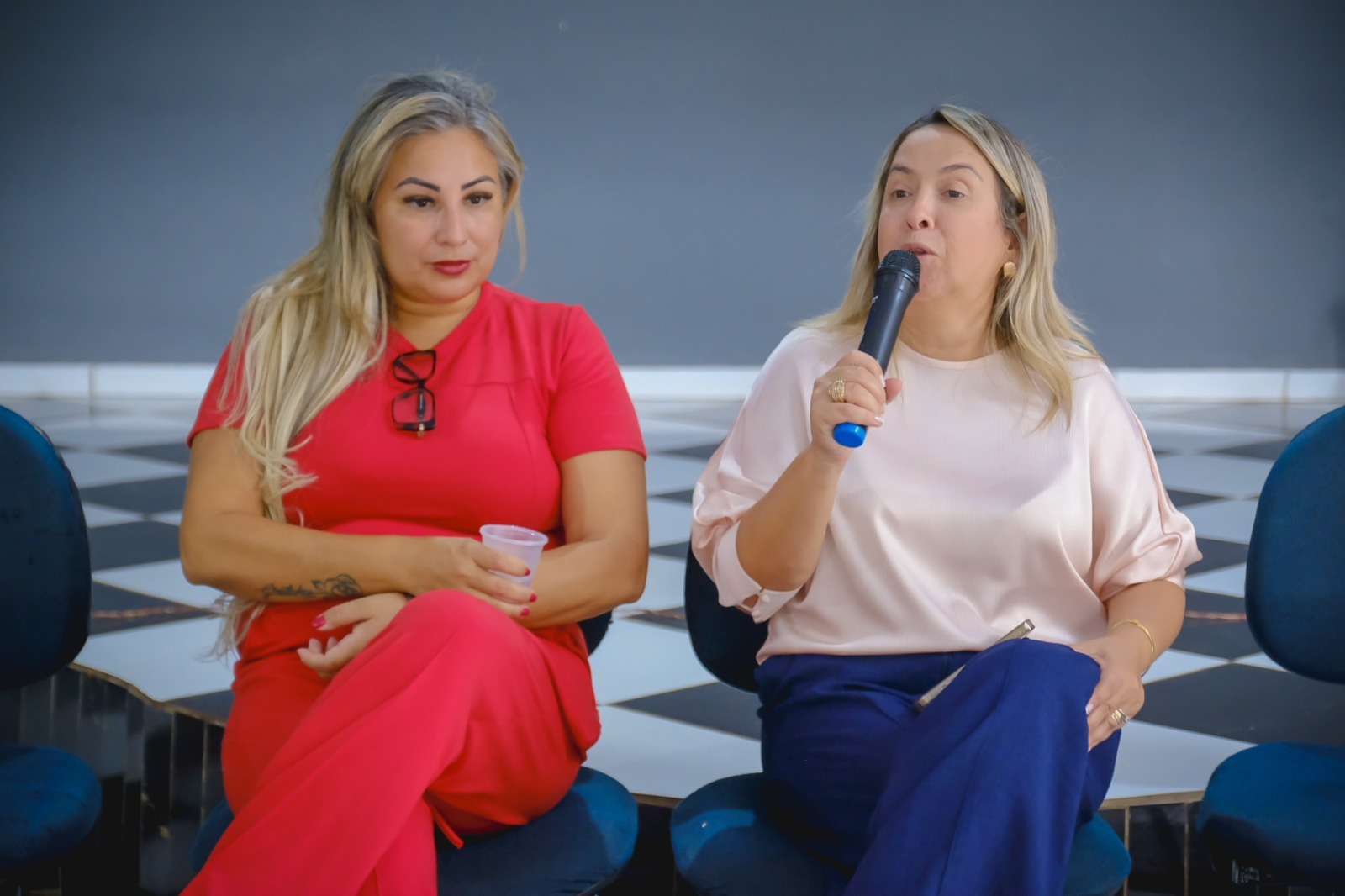 Entre histórias de recomeço, Lia Nogueira entrega emenda a projeto que resgata vidas