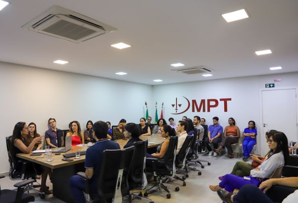 Roda de conversa no MPT-MS debate microviolências contra a mulher e desafios da equidade de gênero