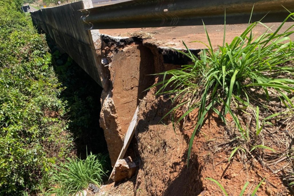 Obras em pontes de Costa Rica avançam após gestão de Zé Teixeira