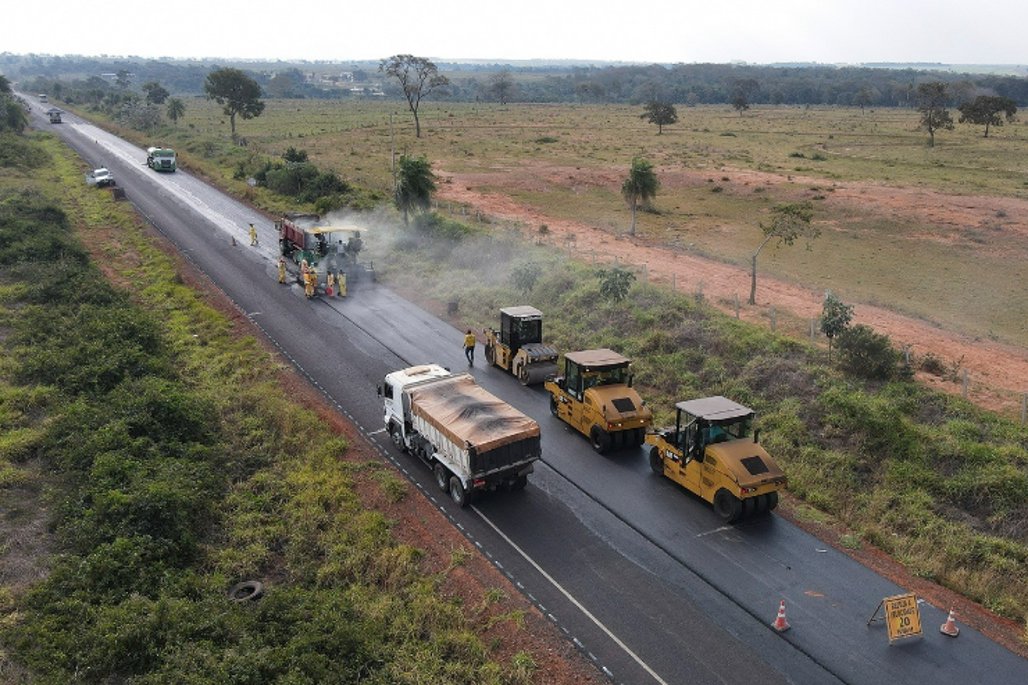 Zé Teixeira cobra redutores de velocidade e melhorias na MS-276