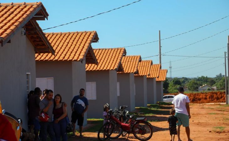 Com entrega de casas populares, Governo de Mato Grosso do Sul beneficia população de Três Lagoas
