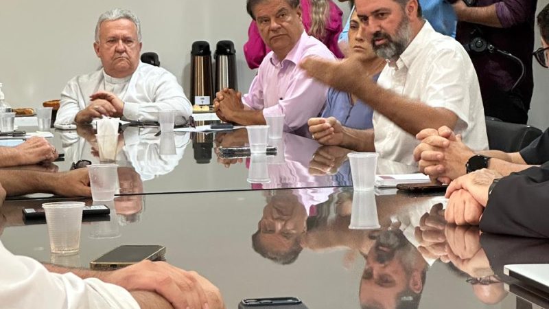 Criador da Praça do Papa, senador Nelsinho Trad apoia pedido da Arquidiocese para revitalização do espaço