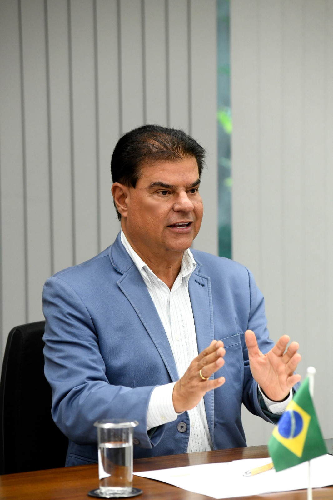“Nós não vamos aceitar”, afirma senador Nelsinho Trad sobre ataques de aliado de Trump a brasileiras