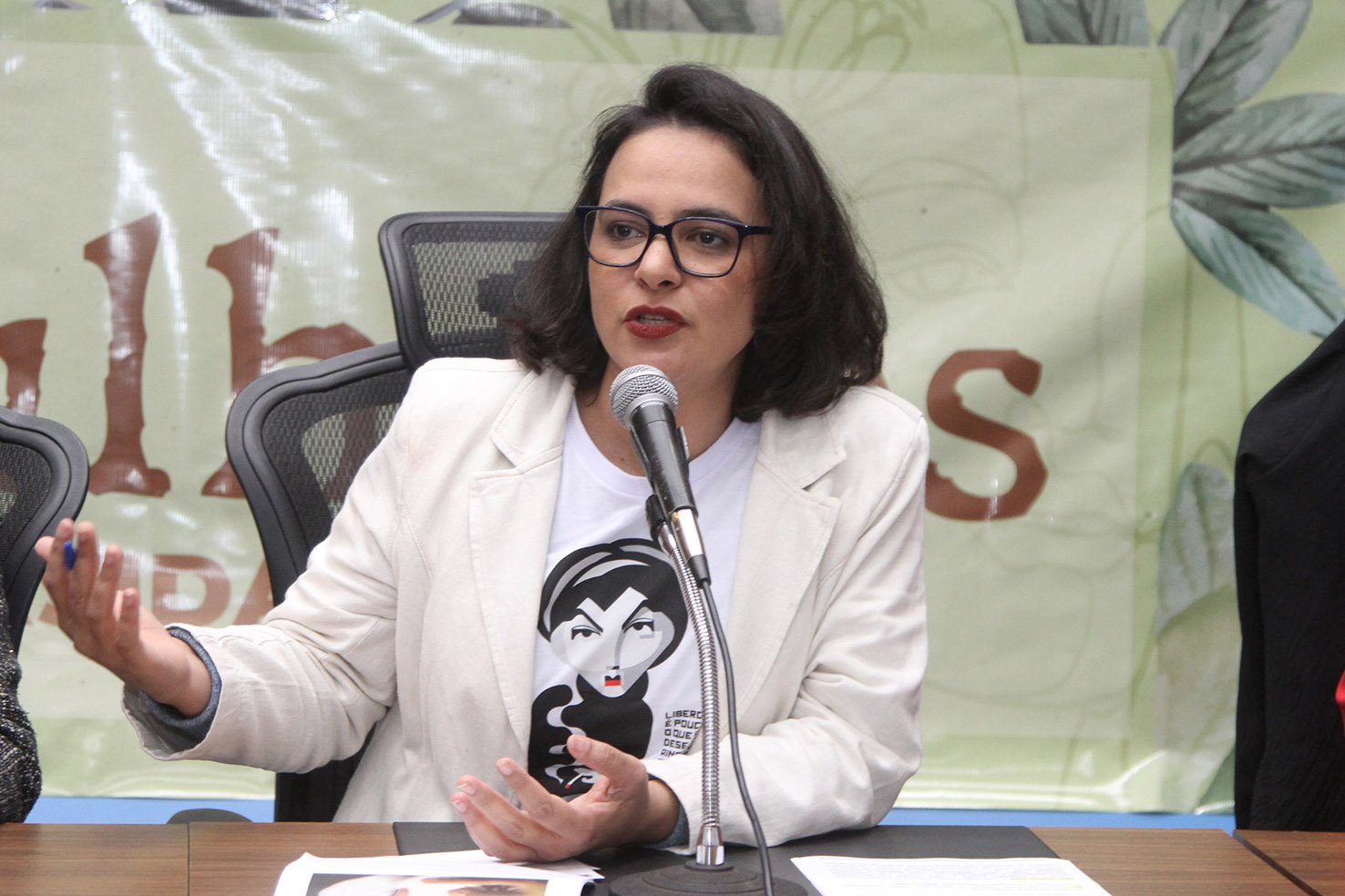 “Escola perto de casa”: Gleice Jane debate construção de novas escolas estaduais em Dourados