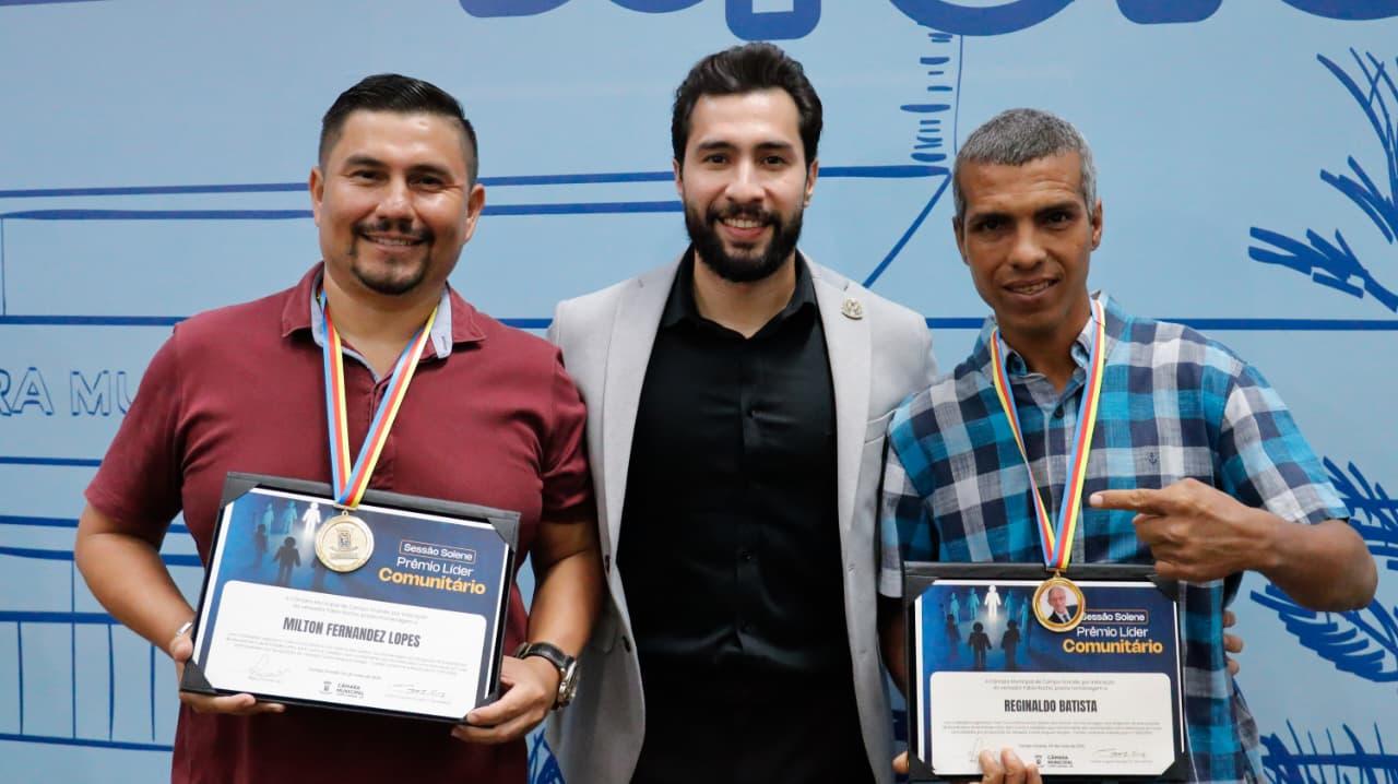 Fábio Rocha homenageia líderes comunitários em sessão solene na Câmara
