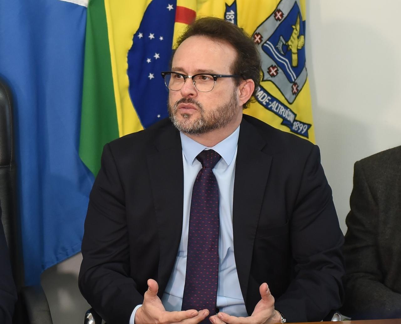 Intervenção no Consórcio Guaicurus é fruto do trabalho sério realizado pela CPI do Transporte Coletivo, destaca Dr. Lívio
