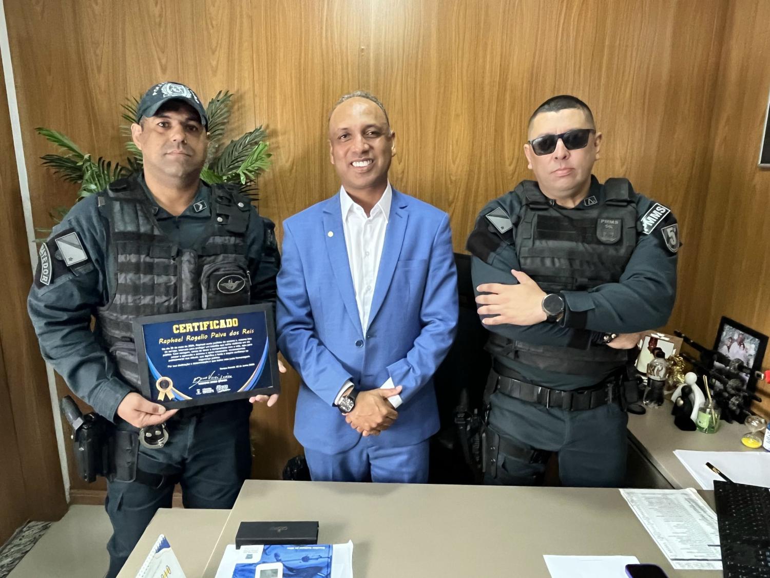 Coragem além do dever: Junior Coringa reconhece atitude exemplar de Raphael Rogelio Paiva dos Reis