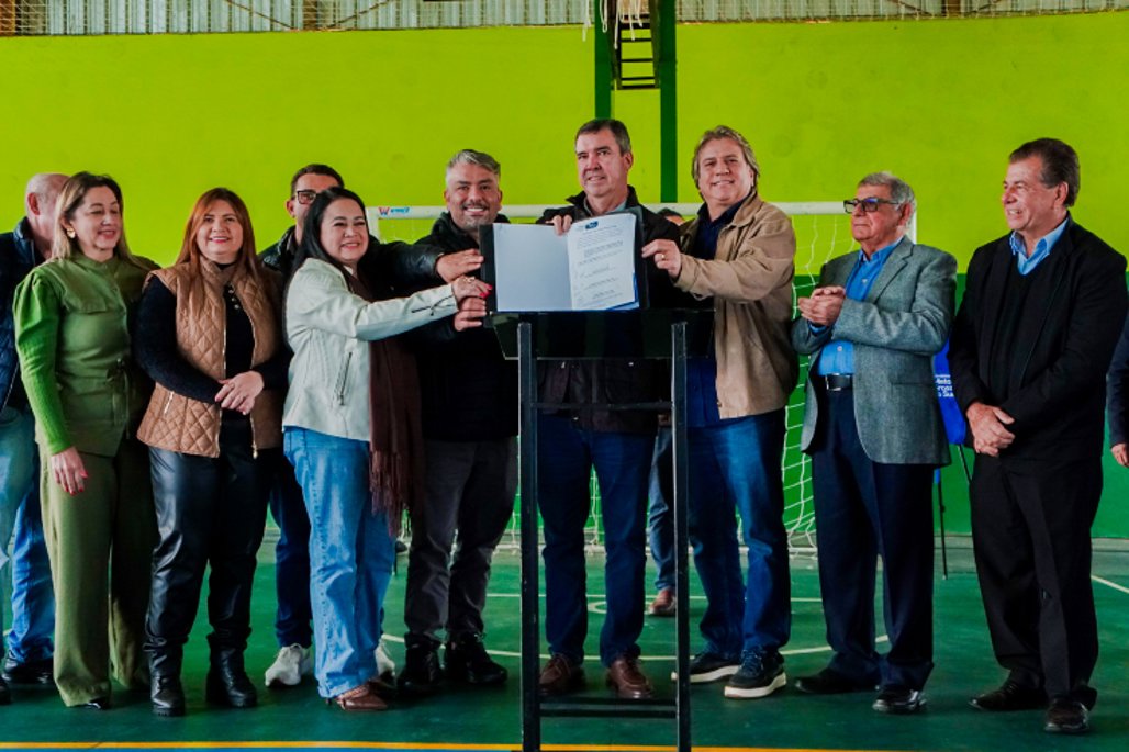 Caravina acompanha entregas de obras e investimentos em Santa Rita do Pardo