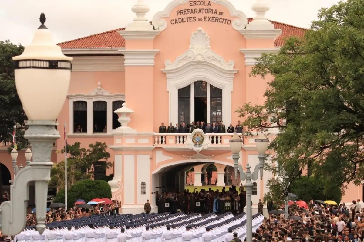 Concurso do Exército: com 440 vagas e salários acima de R$ 8 mil, prazo para inscrição acaba nesta 3ª