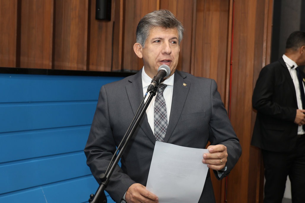 Lidio Lopes pede implantação de Base de Choque e Base da PM Rodoviária para Aparecida do Taboado e divisa com SP