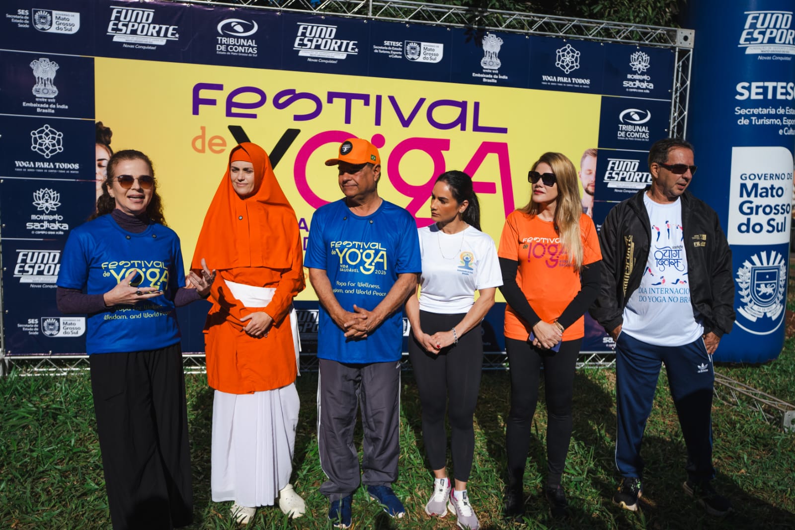 Senador Nelsinho Trad participa do Festival do Yoga e destaca benefícios da prática para a saúde e o equilíbrio