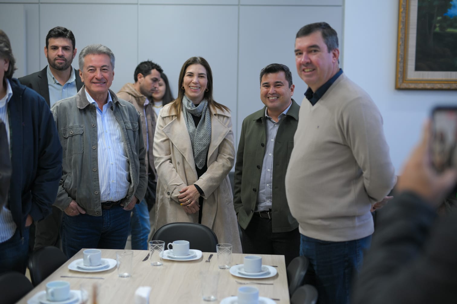 Infraestrutura e desenvolvimento: Hashioka participa de agenda com Riedel em Anaurilândia
