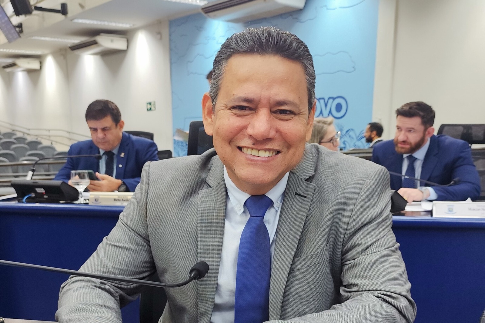 Vereador Clodoilson Pires atende reivindicações de moradores e pede melhorias em duas regiões da Capital