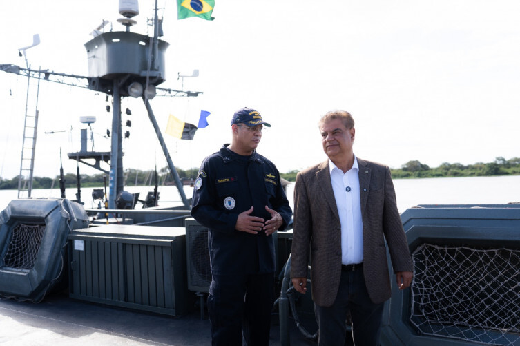 Senador Nelsinho Trad cumpre agenda na Marinha em Ladário e destaca investimentos de R$ 37 milhões para o município