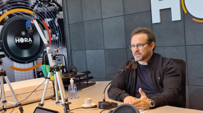 Dr. Lívio alerta para risco no transporte coletivo após divulgação do relatório da intervenção no Consórcio Guaicurus