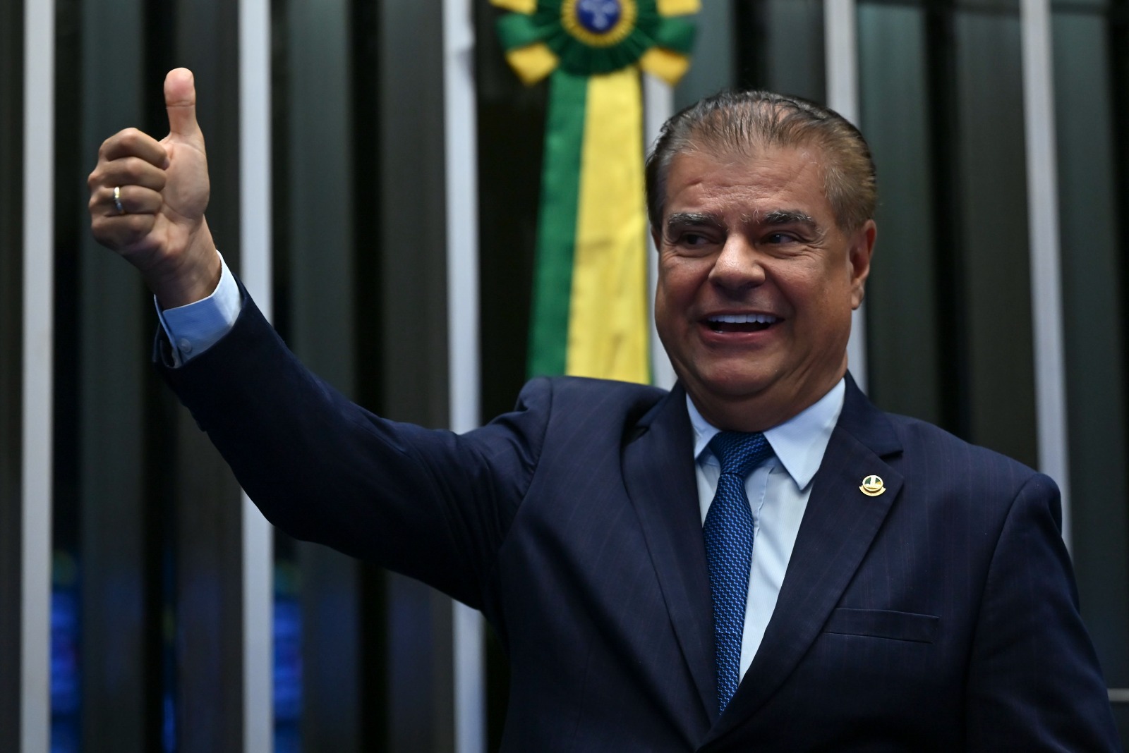Piso de médicos e dentistas volta à pauta da CAE na próxima terça, com parecer do senador Nelsinho Trad