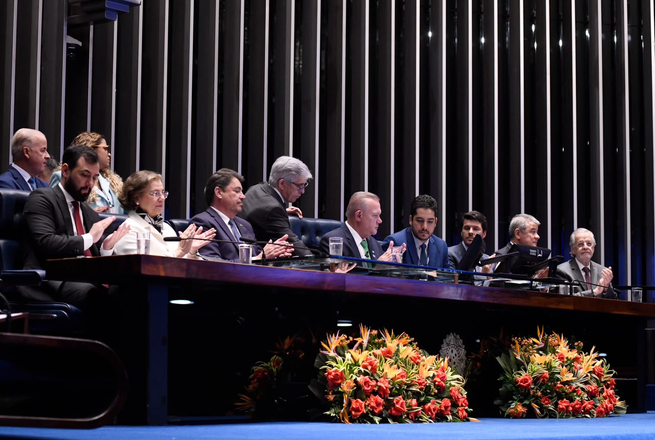 Senador Nelsinho Trad destaca legado de Ueze Elias Zahran em homenagem aos 60 anos da RMC