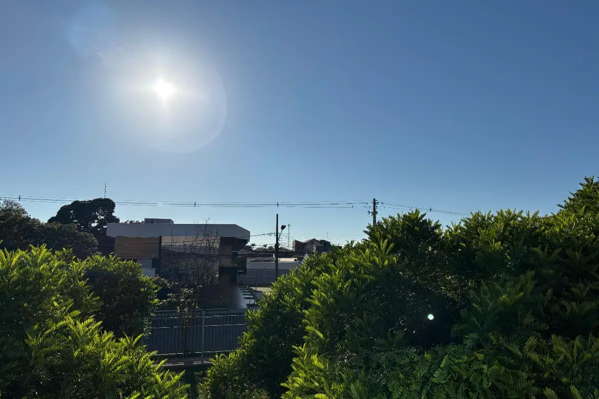 calor avança em MS e temperaturas chegam aos 33°C nesta quinta