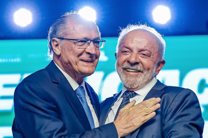 Convenção do PSB oficializa Geraldo Alckmin como vice na chapa de Lula