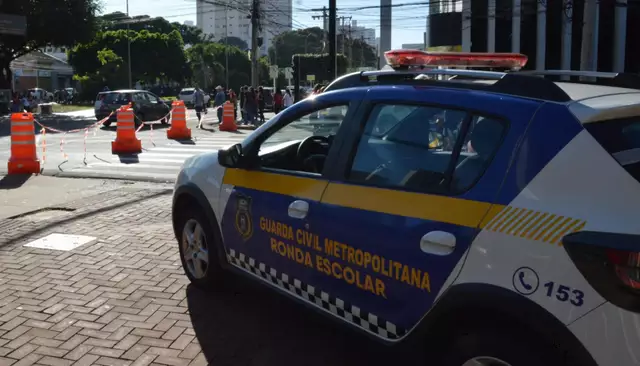 Obra interdita parcialmente trecho da Avenida Hiroshima nesta segunda-feira