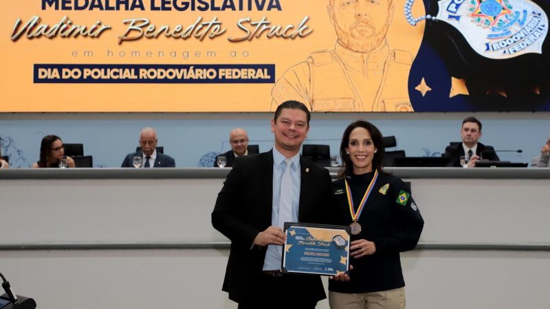 Vereador Otávio Trad homenageia policiais rodoviários federais com Medalha Legislativa Vladimir Benedito Struck